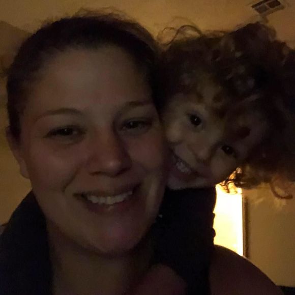 Meet your Posher, Mara - Picture 1 of 1